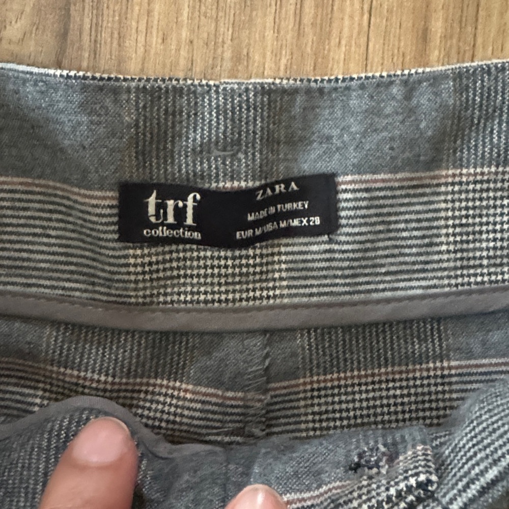Zara‎ short - Picture 3 of 4